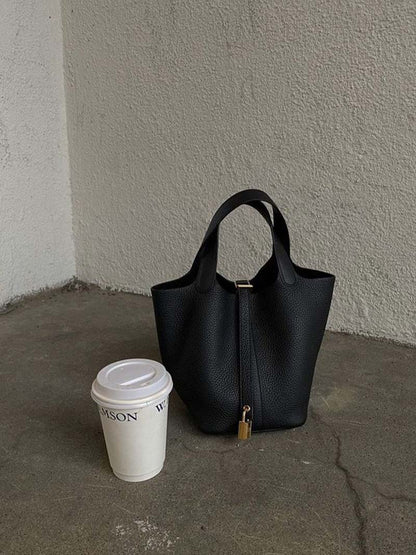 Pia -Bucketbag